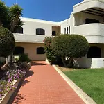 Apartment Peaceful & Spacious With Parking & Queen Bed Carvoeiro (Lagoa)