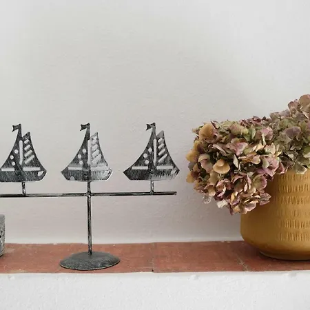 Peaceful & Spacious With Parking & Queen Bed